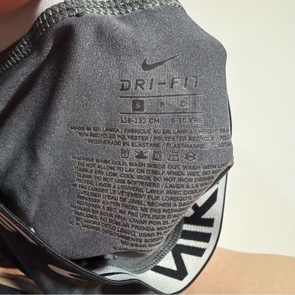 Nike Pro Grey Elastic Compression Shorts - Picture 3 of 3